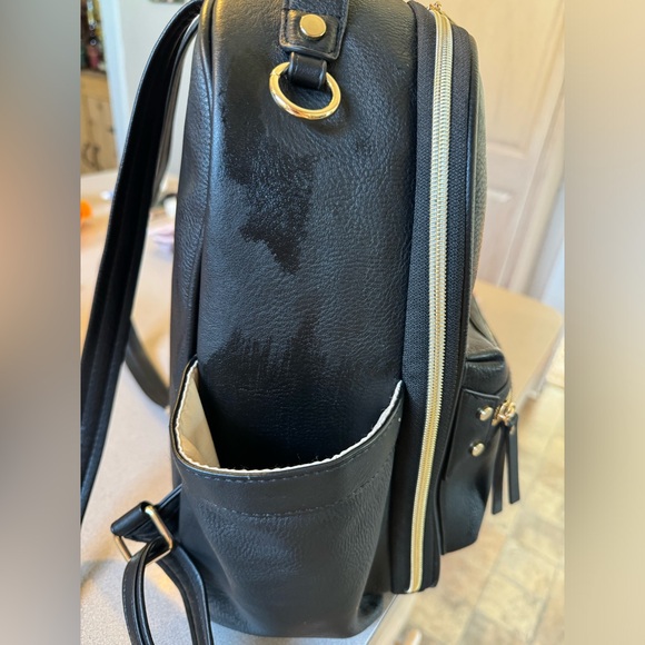 Diaper bag - Picture 2 of 6